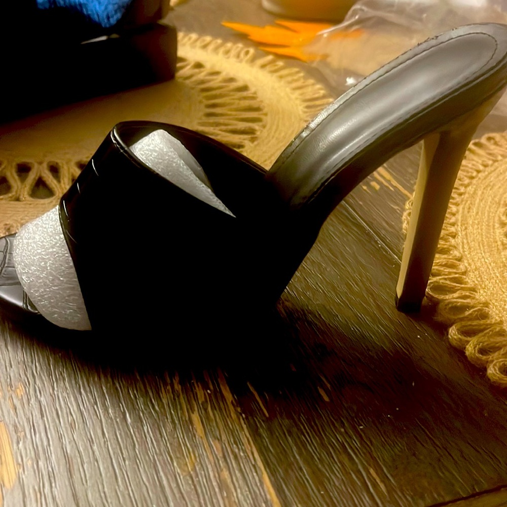Black stiletto heels for sale never worned.